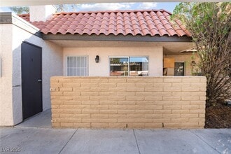 Building Photo - 2732 Eldora Cir