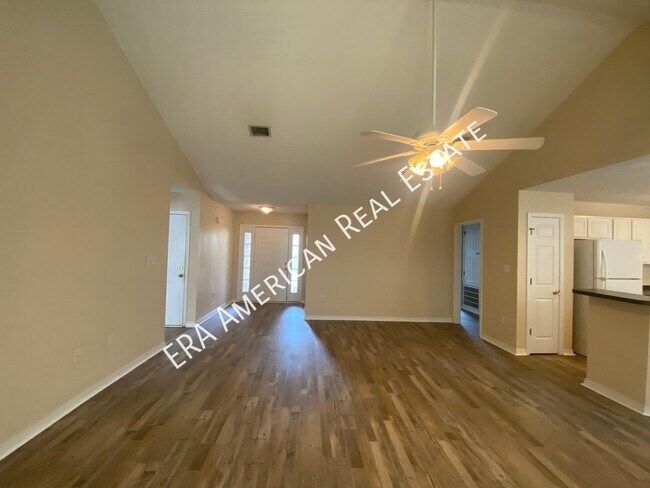 Foto del edificio - 6909 Leisure St