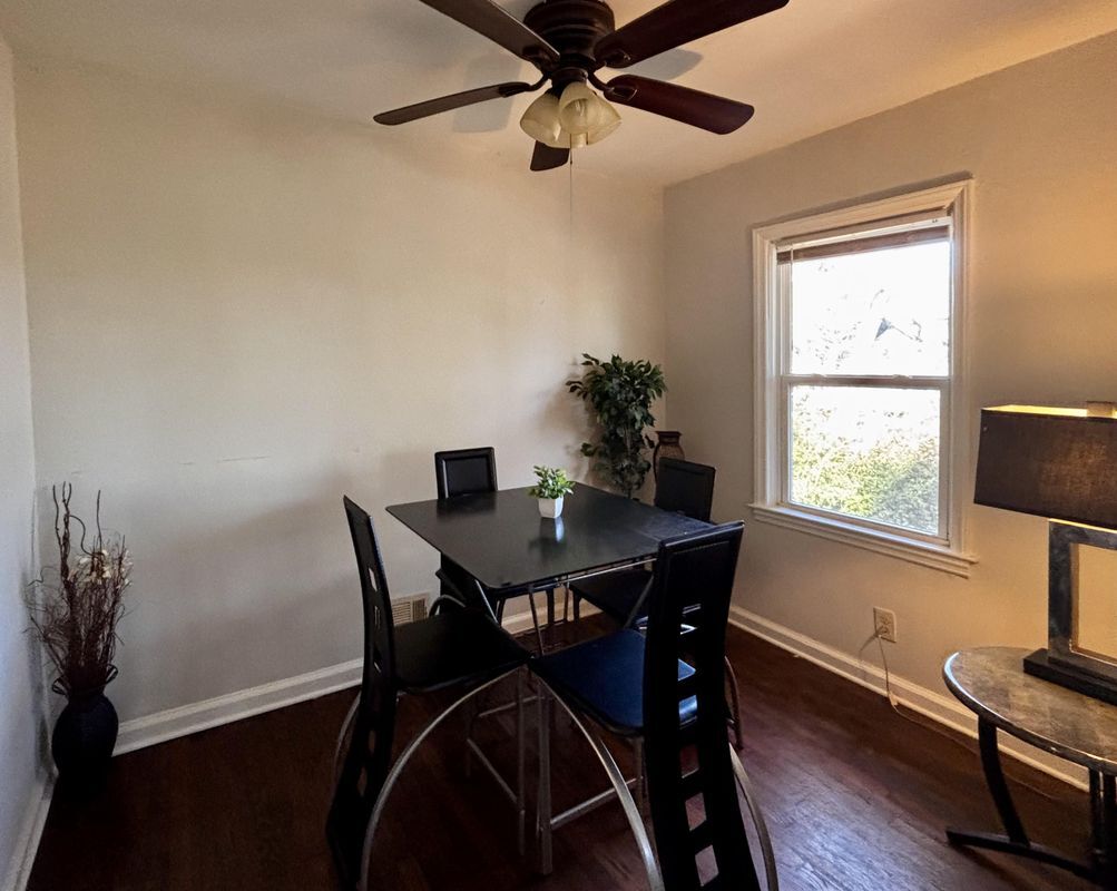 Building Photo - 269 Florida Ave SW