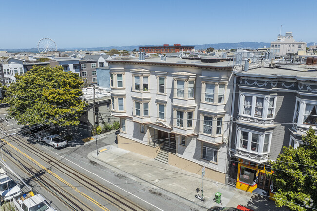 Exterior alternativo - 2332-2342 Taylor St