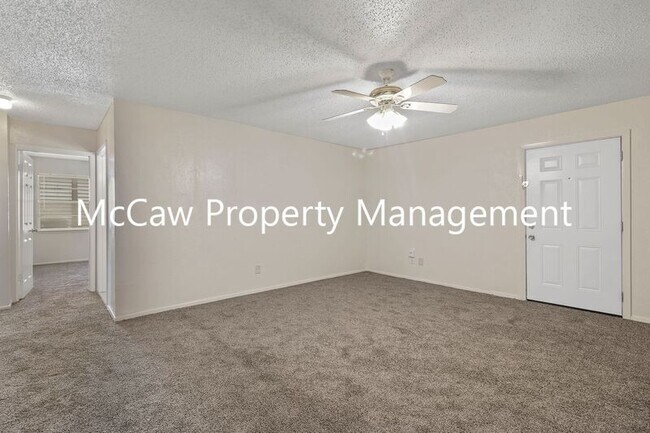 Foto del edificio - 12308 Knight Dr