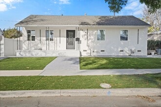 Building Photo - 1239 N Reese Pl