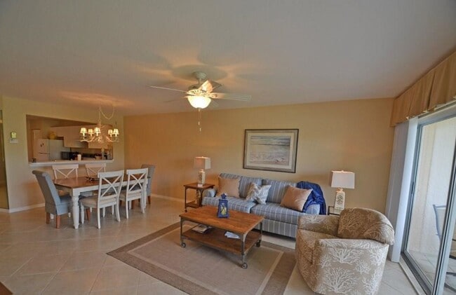 Building Photo - ***SAPPHIRE LAKES***SEASONAL RENTAL***FULL...