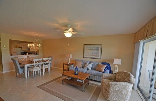 Foto del edificio - ***SAPPHIRE LAKES***SEASONAL RENTAL***FULL...