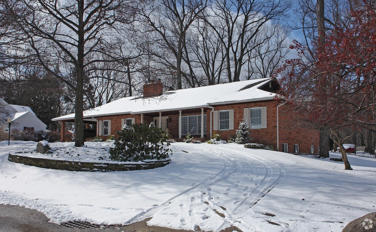 Foto del edificio - 226 Frances Dr