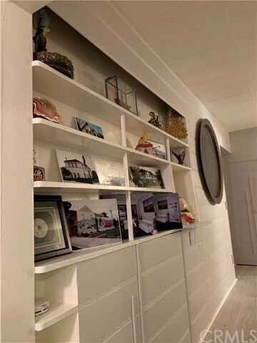 Foto del edificio - 505 E Balboa Blvd