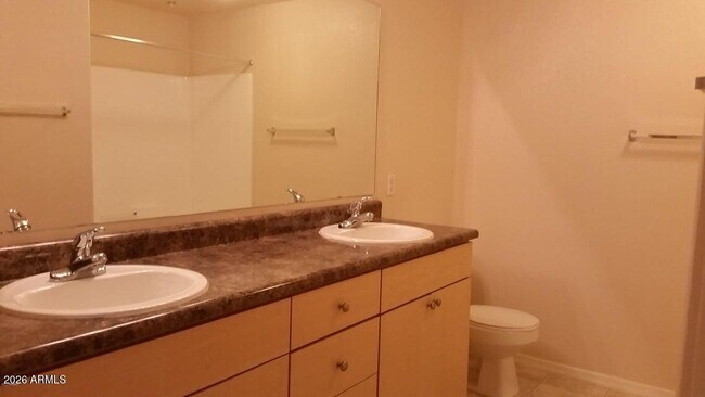 Foto del edificio - 18416 N Cave Creek Rd