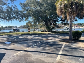 Building Photo - 300 Bayou Blvd