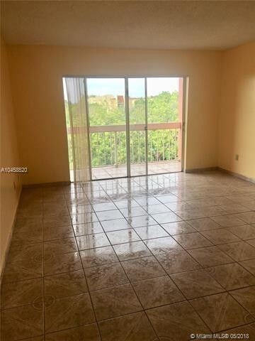 Living Room - 7732 Camino Real
