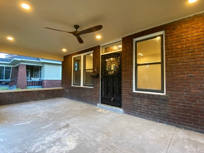 Huge porch with extra large ceiling fan! - 327 N Willett St