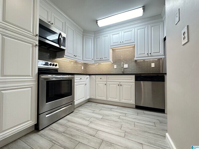 Foto del edificio - 417 Skyview Dr
