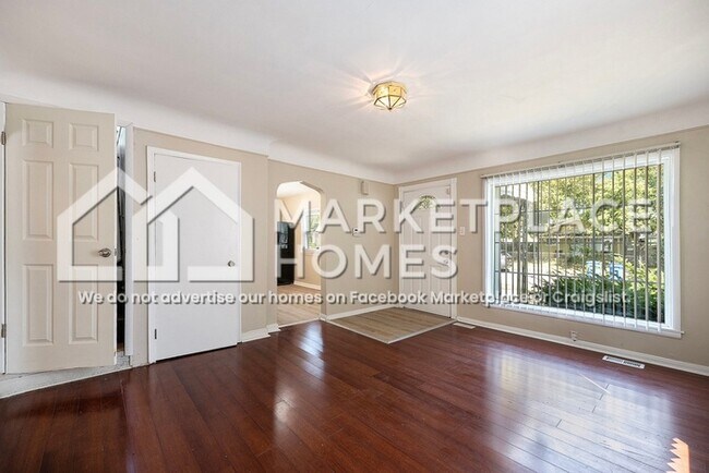 Foto del edificio - 8212 Timken Ave