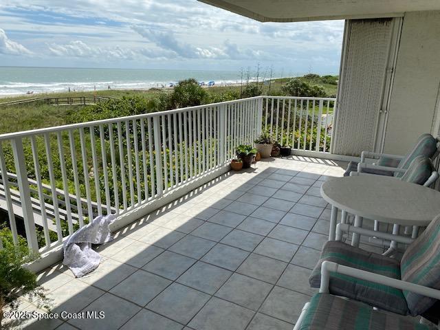 Building Photo - 3740 Ocean Beach Blvd