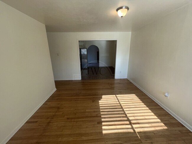 Foto del edificio - 304 Oak St