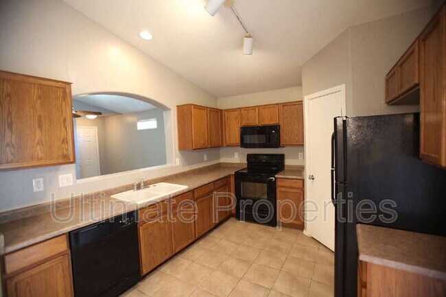 Foto del edificio - 15216 N B Ct