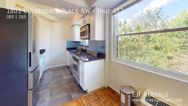 Building Photo - Newly Renovated Studio Apartment in Admo W...