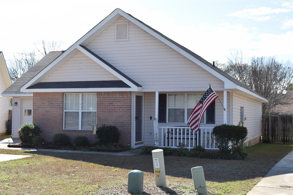 Foto principal - 119 Hackamore Ln