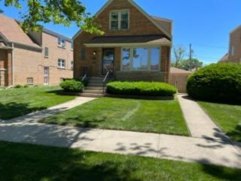 Front of Building - 1125 Bohland Ave