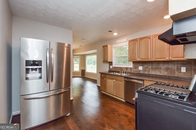 Building Photo - 2383 Corigan Cir NE