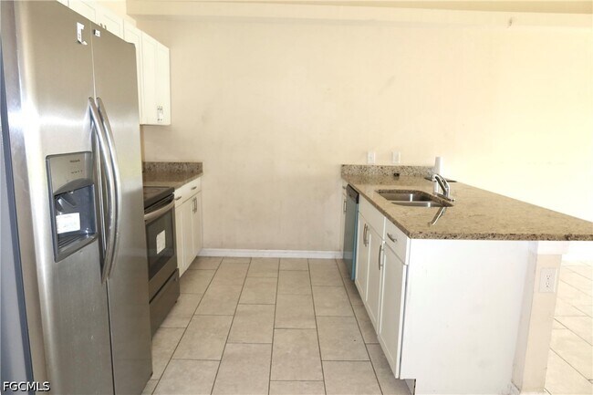 Foto del edificio - 1109 Andalusia Blvd