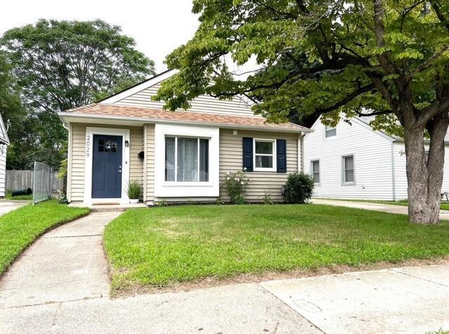 Primary Photo - 2029 Browning St