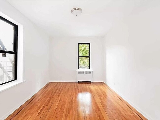 Photo - 2965 Decatur Ave Apartment