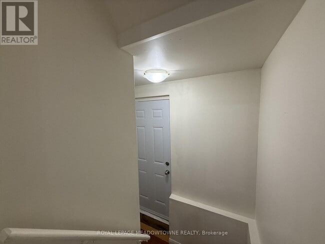 Building Photo - 45 Bleasdale Ave