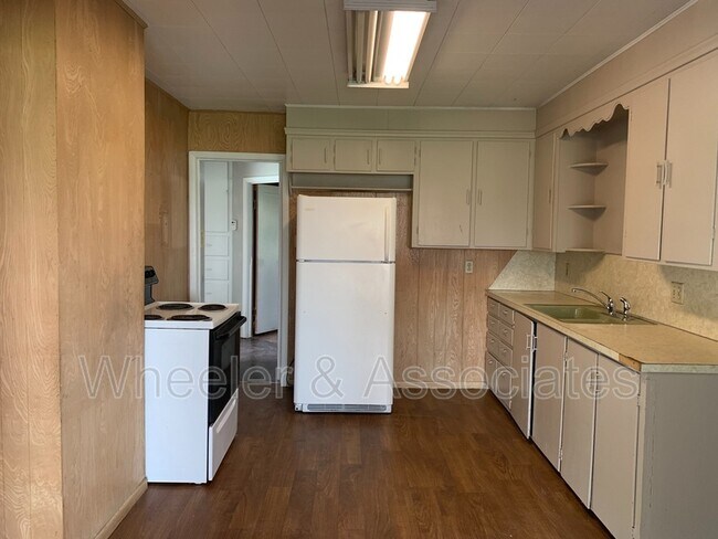 Building Photo - 2760 N 2000 W