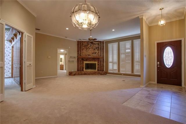 Building Photo - 615 Woodway Ln
