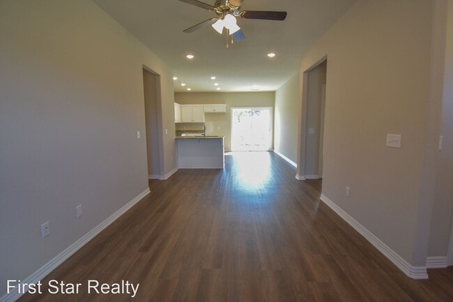 Building Photo - 3 br, 2 bath House - 201 Williams Ct