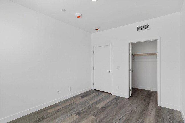 Foto del edificio - Jones Apartments