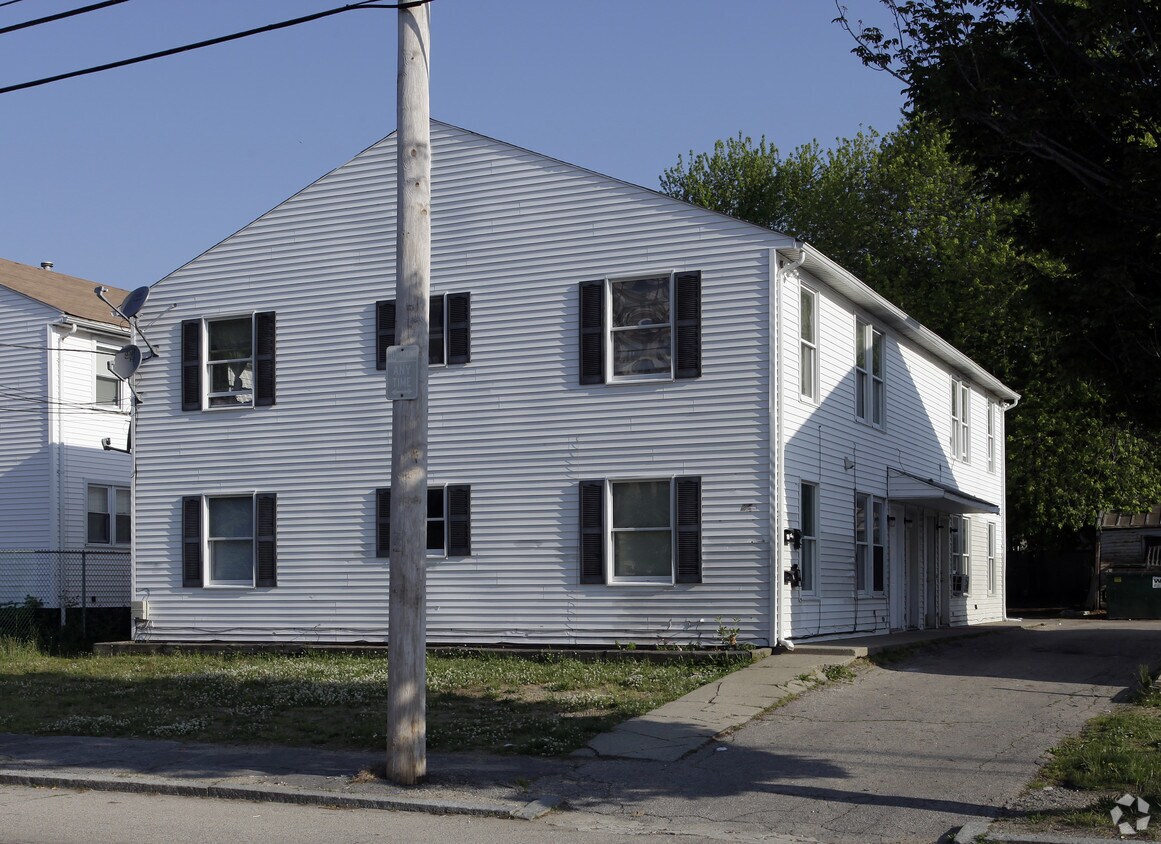 Building Photo - 247-259 Thurbers Ave