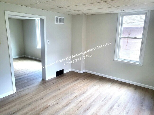 Foto del edificio - 1423 Beaver Rd
