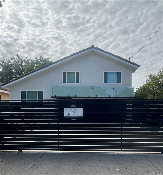 Building Photo - 7127 White Oak Ave