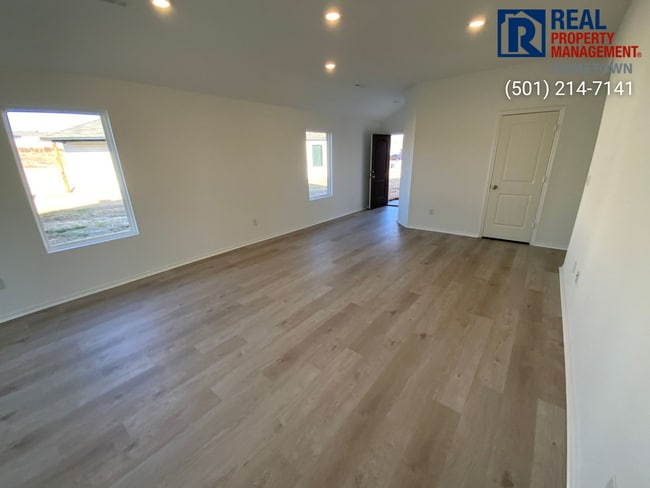 Foto del edificio - 7072 Potomac Trl