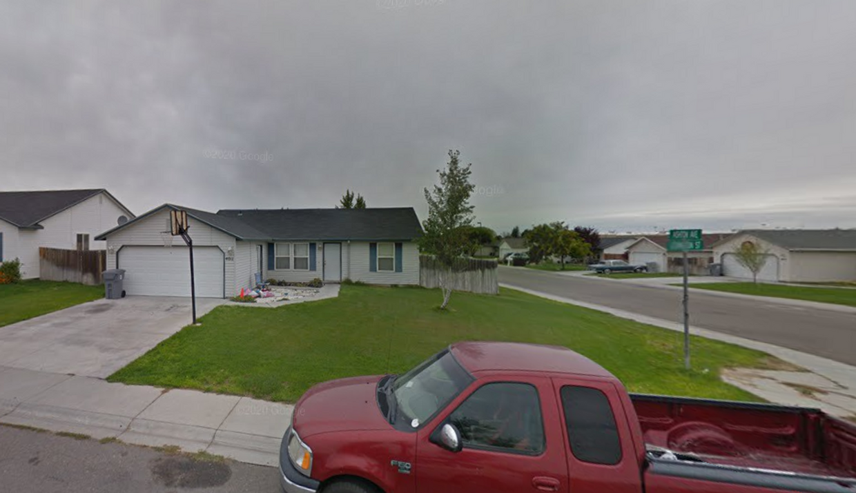 Primary Photo - Located in Ashton Hills Sub