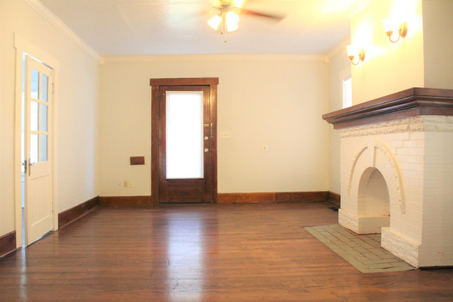 Building Photo - 2224 NW 16th St
