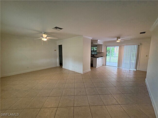 Foto del edificio - 5604 SW 1st Ct