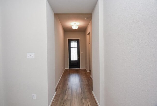 Building Photo - 2642 Settler Hl Dr