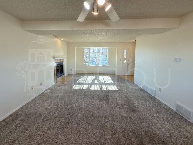 Foto del edificio - Corner Lot near Union and Dublin