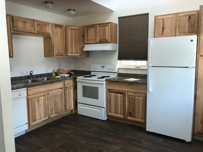 Building Photo - 24772 Amber Dr