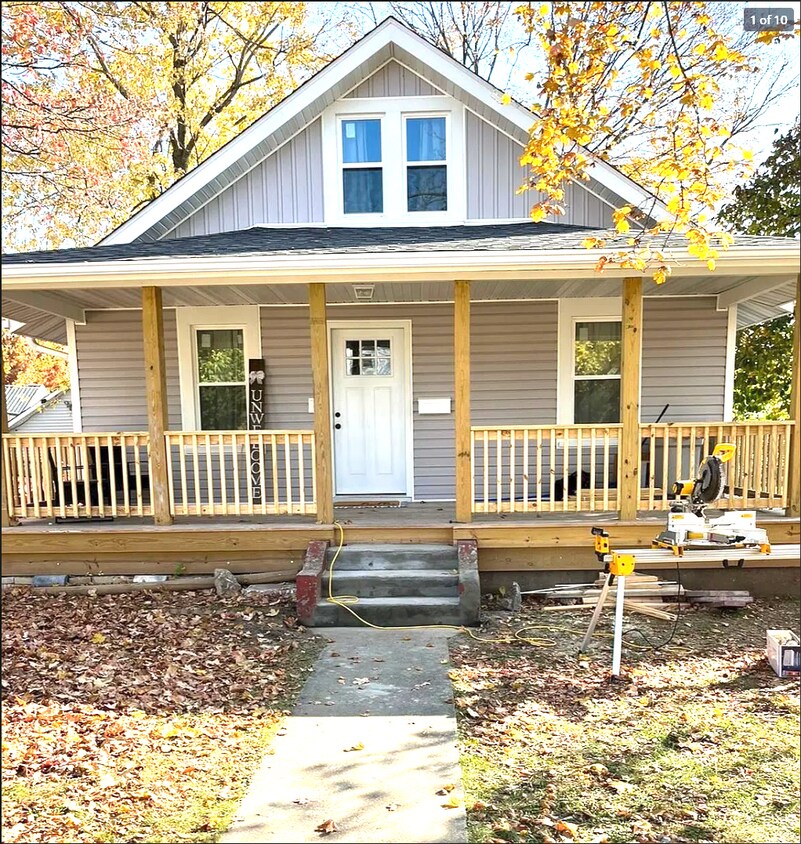 Foto principal - 1032 N Middle St