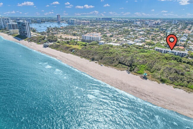 Building Photo - 277 N Ocean Blvd