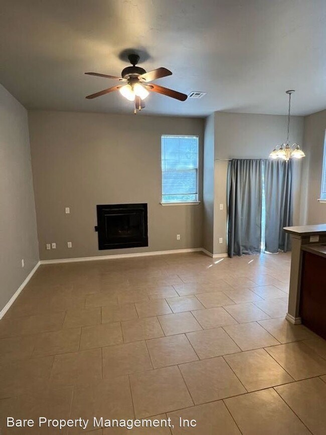 Foto del edificio - 3 br, 2.5 bath House - 503 S Ponca Ave