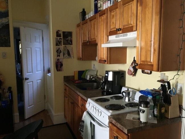 Building Photo - 55 Park Dr