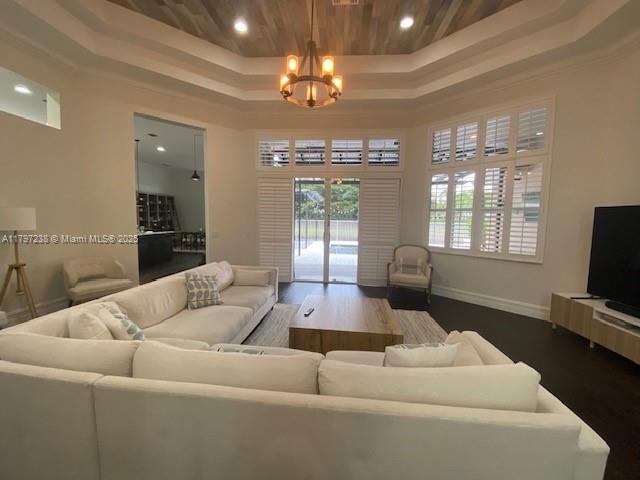 Foto del edificio - 2414 Deer Creek Rd