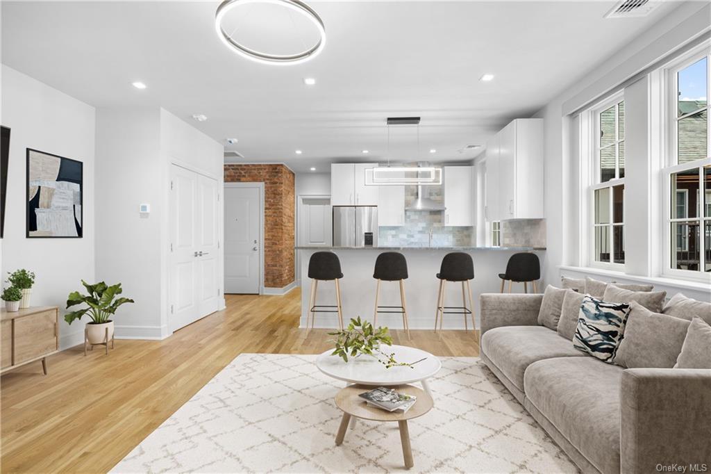 26 East Pkwy Unit 17S, Scarsdale, NY 10583 Room for Rent in Scarsdale