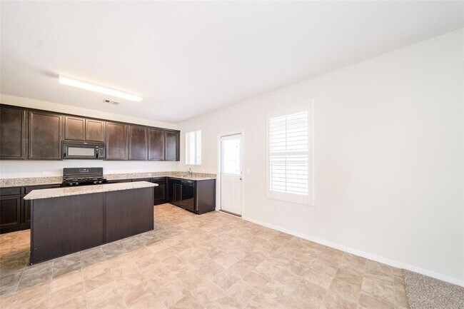 Foto del edificio - 15810 Mountain Willow Way