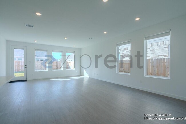 Foto del edificio - 27635 Spearmint Ridge Dr