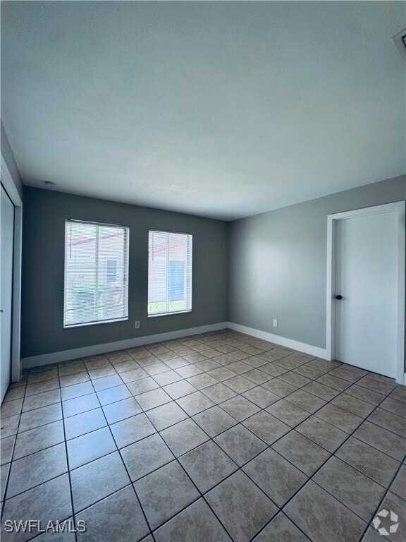 Building Photo - 4107 SE 18th Pl